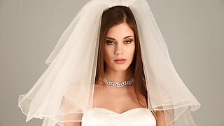 Cajun Sensation Fucks In Miami video (Mona Azar) - 2022-03-17 02:37:43