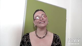 Videoposnetek nemočnih jošk (Rachel Starr) - 2022-02-22 03:02:35